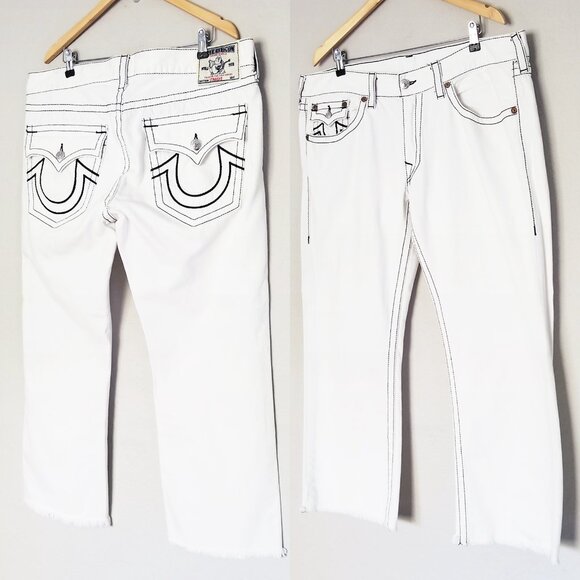 True Religion Men's 40 Straight Leg Jeans Optic White Blue Stitch Flap Raw Hem - Picture 16 of 16